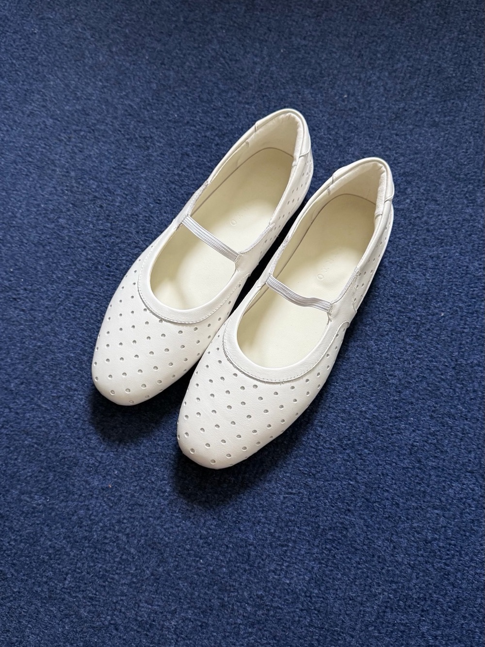 Perforated White Mary Jane Flats with Elastic Strap